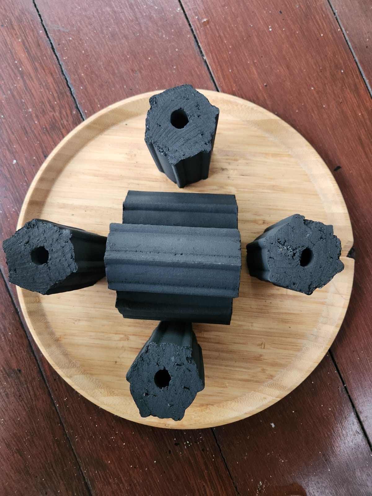 Coconut Hexagonal Briquet
